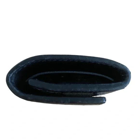 Gucci monogram key holder